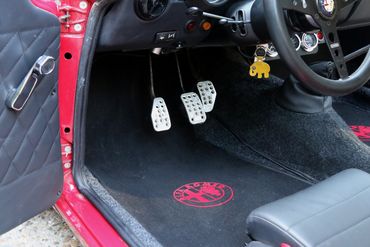 Interior 4