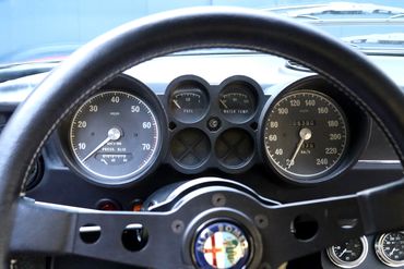 Interior 10