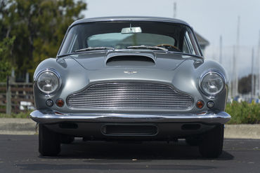 220526 OS Aston DB4 08