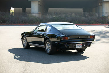 251208 Aston V8 14