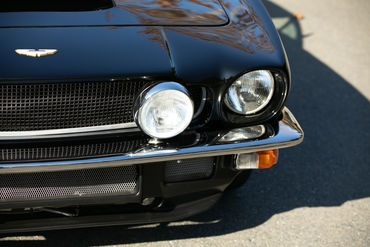 251208 Aston V8 33