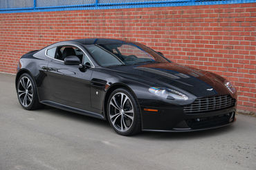 250420 V12 Vantage 020