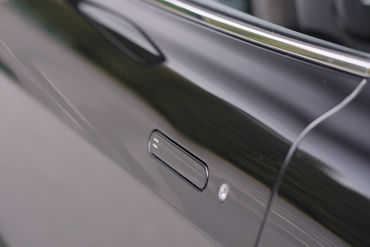 250420 V12 Vantage 035