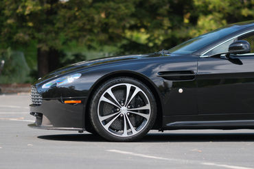 250420 V12 Vantage 045