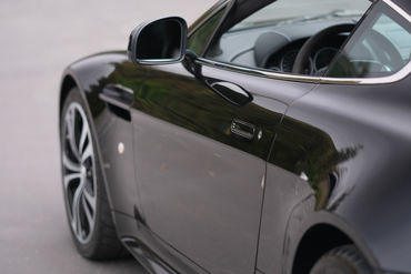 250420 V12 Vantage 053