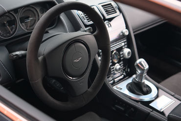 250420 V12 Vantage 064