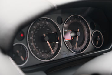 250420 V12 Vantage 065