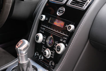 250420 V12 Vantage 078