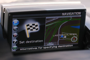 250420 V12 Vantage 081
