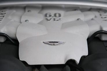 250420 V12 Vantage 098