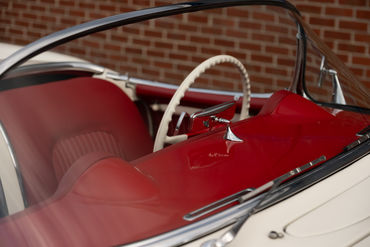 251024 White Vette 35