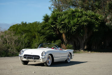 251106 White Vette 002