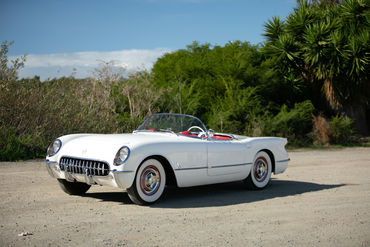 251106 White Vette 003