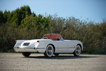 251106 White Vette 010