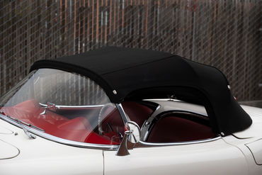 251106 White Vette 042