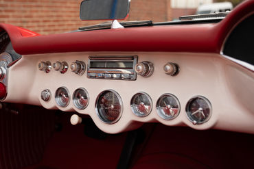 251106 White Vette 064