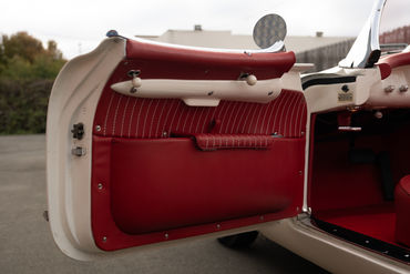 251106 White Vette 069