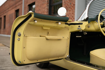 251024 Yellow Vette 106