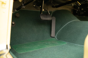 251024 Yellow Vette 109