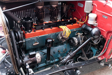 260528 Chrysler 100
