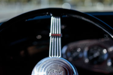 261001 32 Ford 083