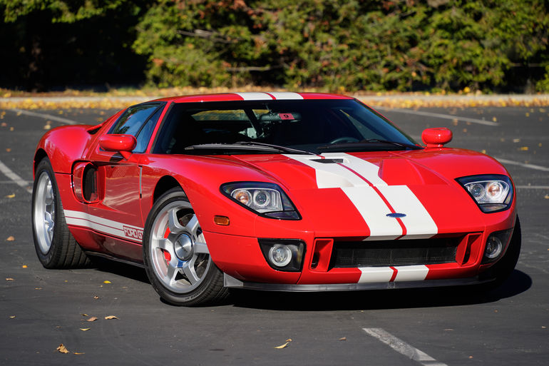 231209 Ford GT OS 02