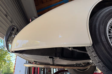 XK120 DHC U 6