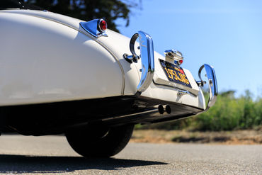 260516 XK120 DHC 37
