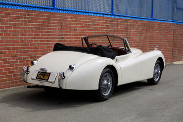 260516 XK120 DHC 49