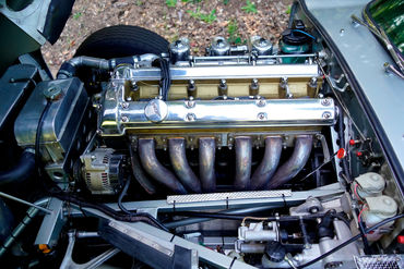 Engine bay 2
