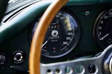 Interior 11
