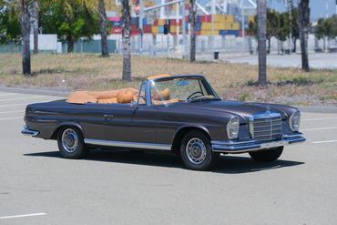 250524 280 SE Convertible BROWN 004