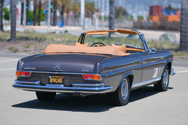 250524 280 SE Convertible BROWN 010