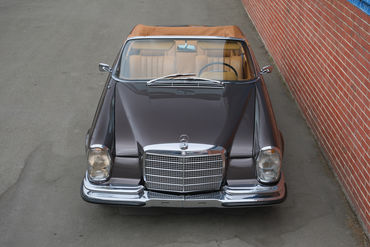 250524 280 SE Convertible BROWN 017