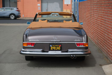 250524 280 SE Convertible BROWN 019