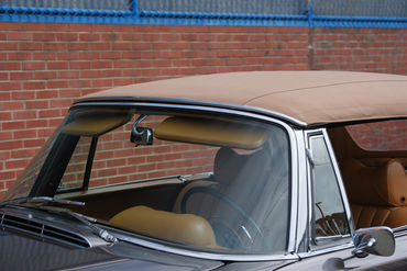 250524 280 SE Convertible BROWN 039