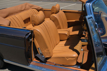 250524 280 SE Convertible BROWN 048