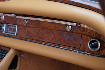 250524 280 SE Convertible BROWN 063