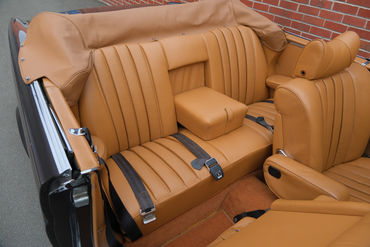 250524 280 SE Convertible BROWN 074