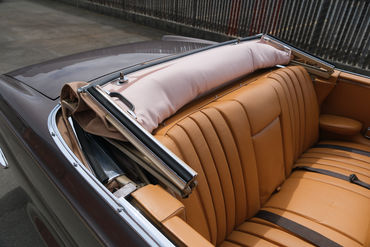 250524 280 SE Convertible BROWN 082