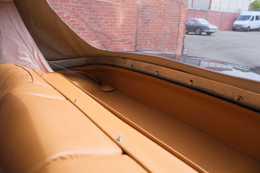 250524 280 SE Convertible BROWN 089