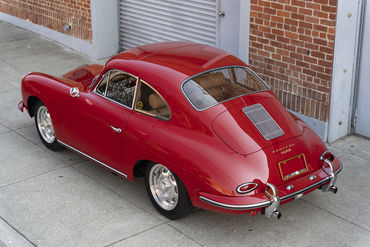 211004 W Red 356 02