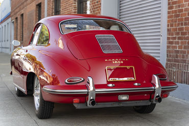 211004 W Red 356 07