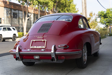 211004 W Red 356 10