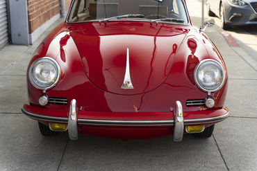 211004 W Red 356 16