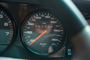230505 964 W 66