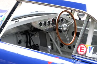 0 C4 A1700