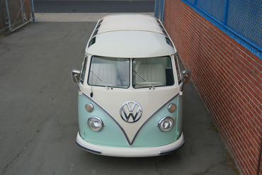 240810 Microbus W 002