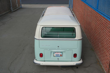 240810 Microbus W 009